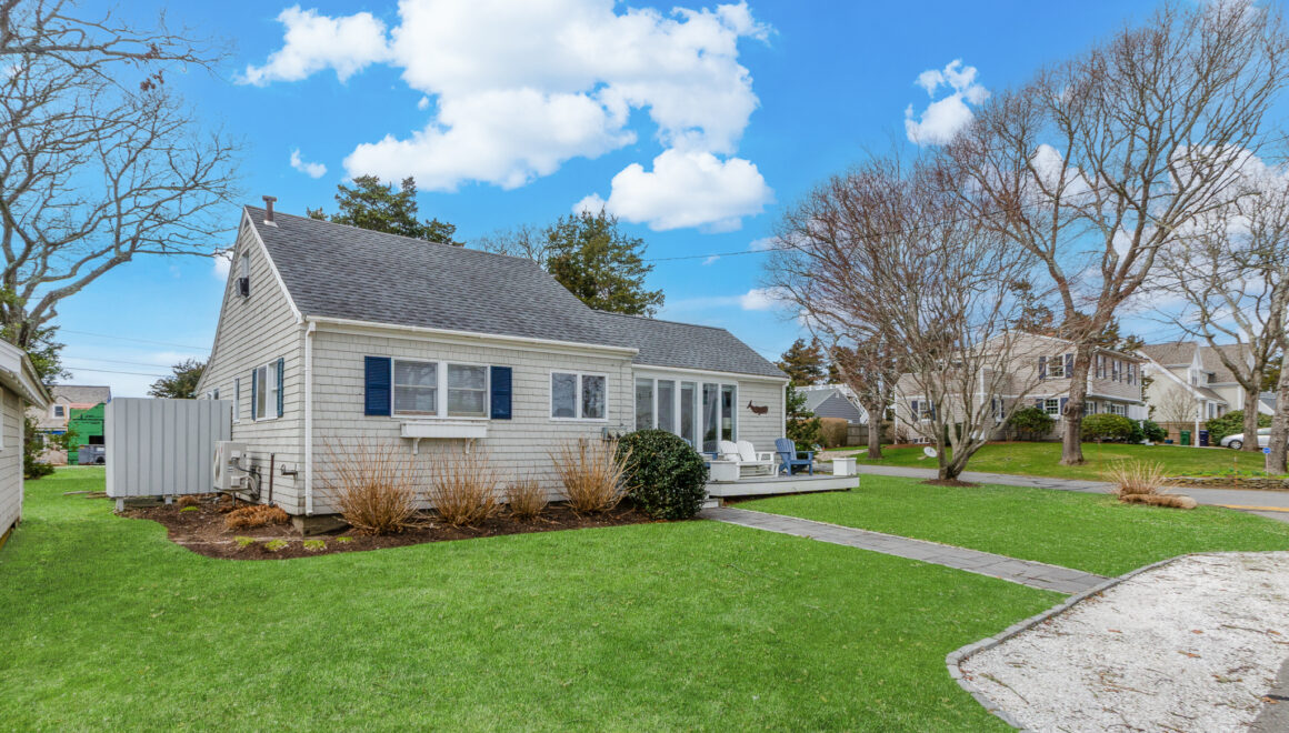 Planting Island Water View Home & Buildable Lot