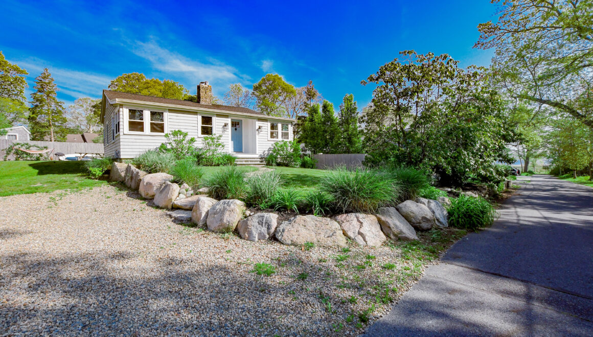 Marion Coastal Cottage